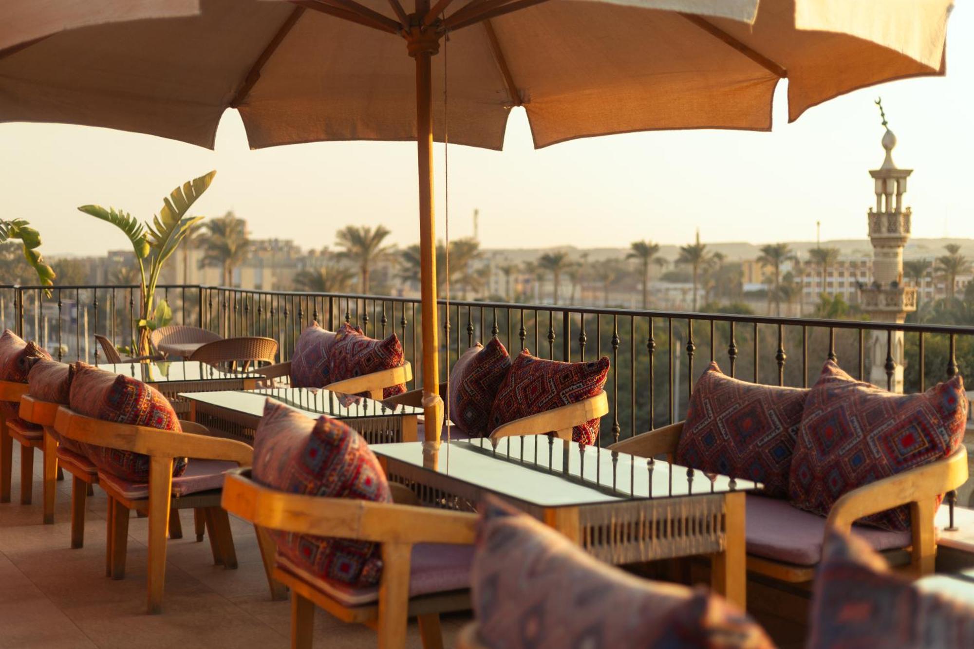 Almas Pyramids Hotel Kafret el-Gabal المظهر الخارجي الصورة
